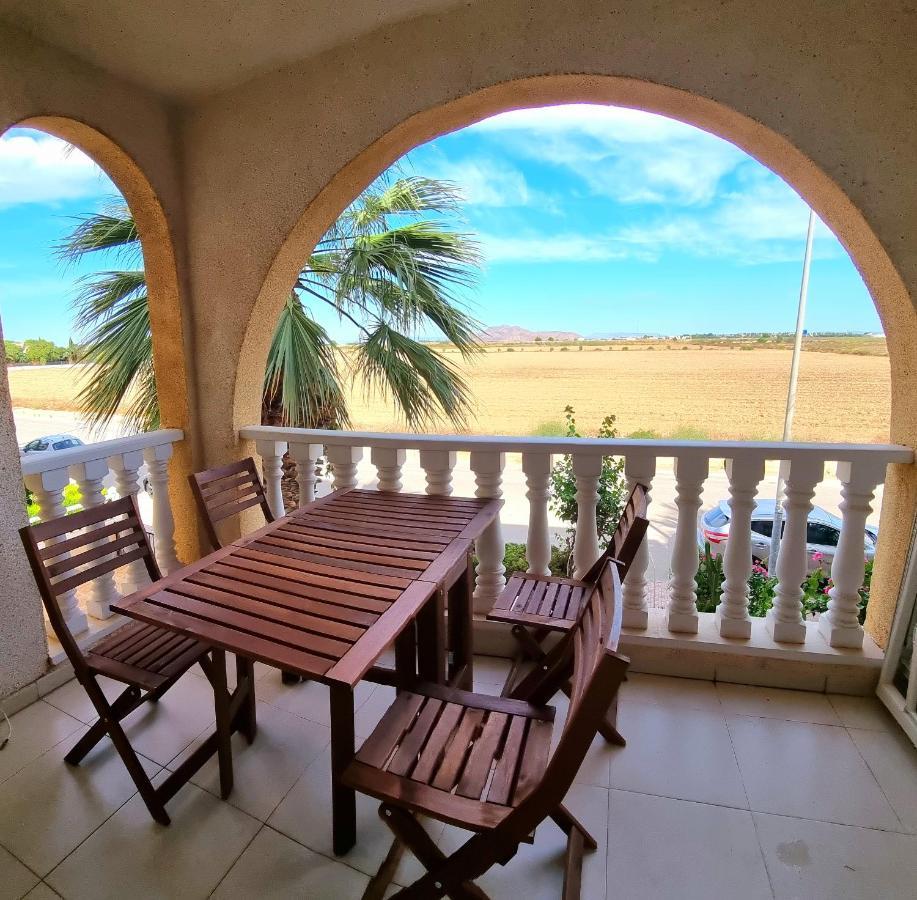 Lovely 2 Bed, 2 Bath Apt With 2 Large Pools Apartment Los Alcazares Bagian luar foto