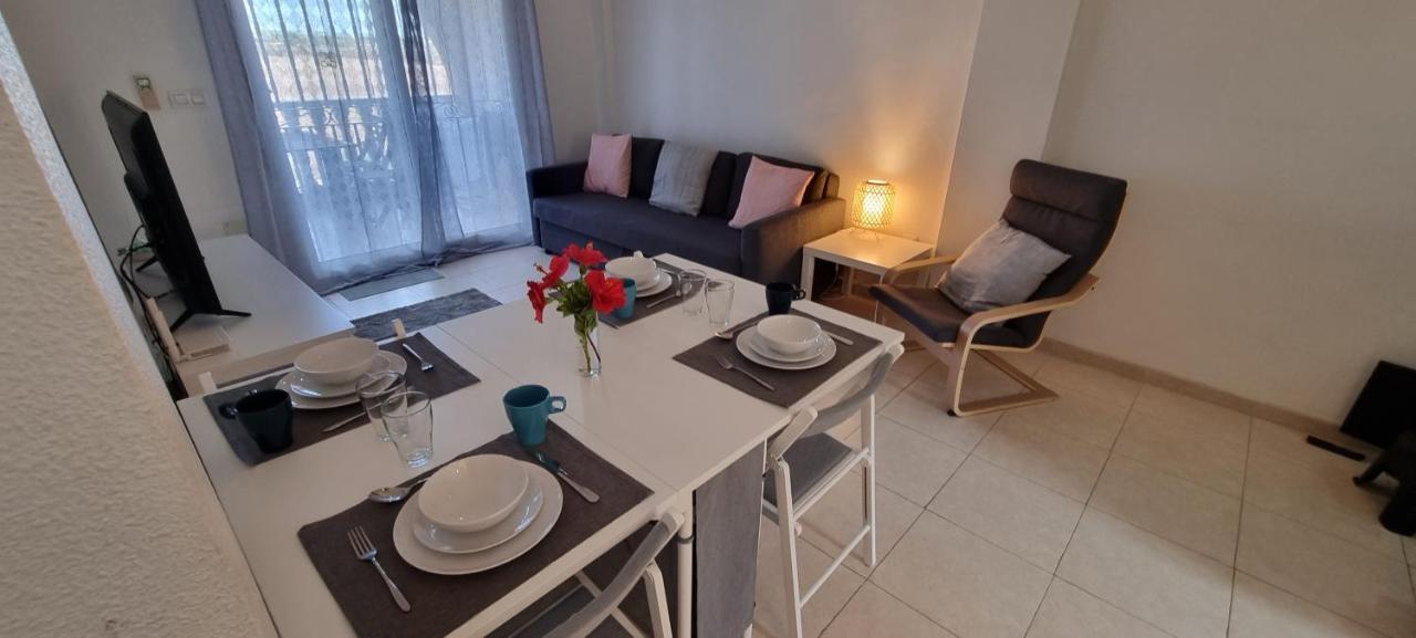 Lovely 2 Bed, 2 Bath Apt With 2 Large Pools Apartment Los Alcazares Bagian luar foto